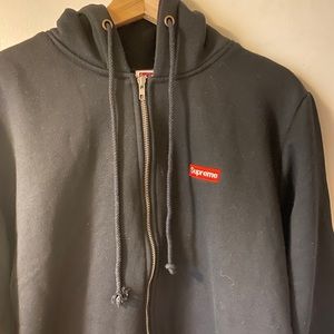 Authentic supreme hoodie